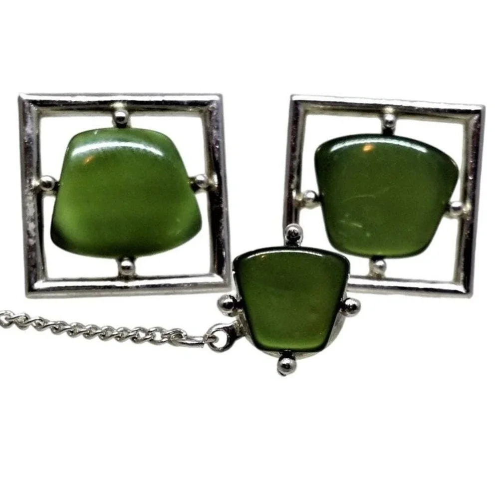 Green Lucite Square Cufflinks Tie Tack Sarah Coventry Pin New Yorker Silver MCM